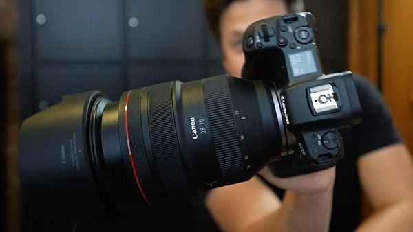 Canon RF 28-70mm f/2L USM