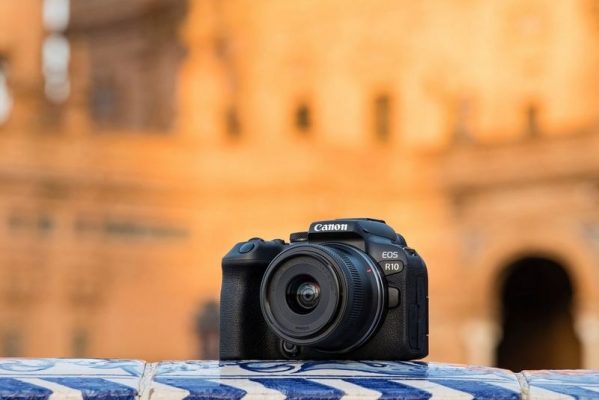 Canon RF-S 18-45mm f/4.5-6.3 IS STM