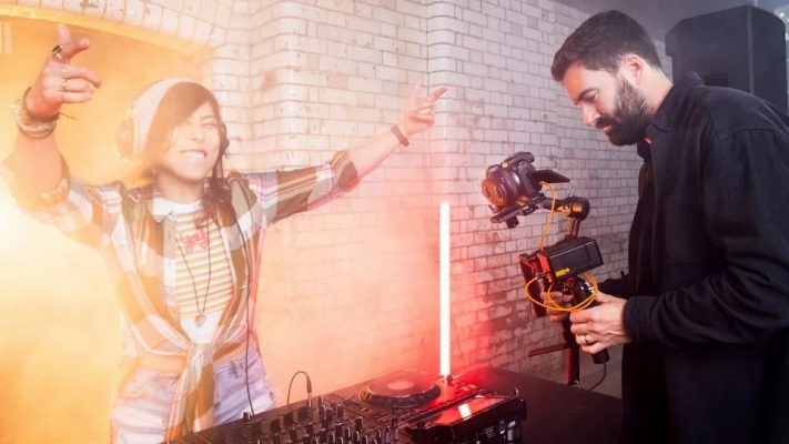 canon-rf-s-3-9mm-f3-5-stm-dual-fisheye-8-711x400-1 Canon RF-S 3.9mm f/3.5 STM Dual Fisheye