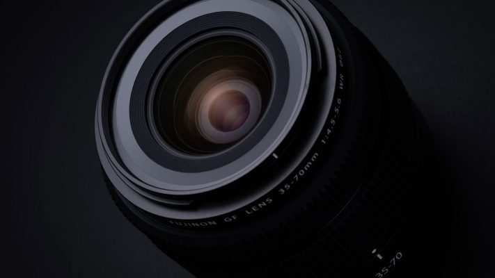 FUJIFILM GF 35-70mm f/4.5-5.6 WR