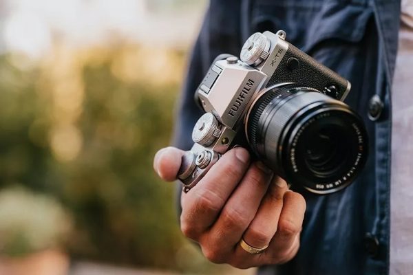 Fujifilm X-T5 có khả năng quay video 6,2K/30fps