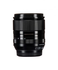 FUJIFILM XF 33mm f/1.4 R LM WR