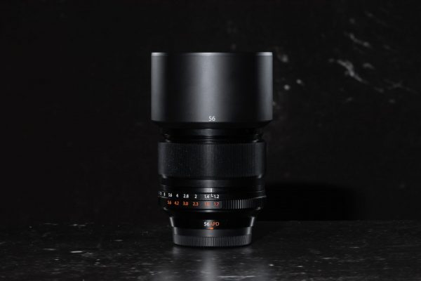 fujifilm-xf-56mm-f1-2-r-apd-8-600x400-1 FUJIFILM XF 56mm f/1.2 R APD có thiết kế nhỏ gọn