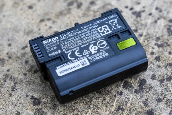nikon-z5-13-600x400-1 Nikon Z5 sử dụng pin lithium-ion EN-EL15c