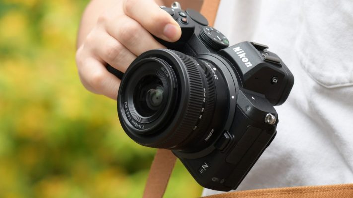 nikon-z5-17-711x400-1 Nikon Z5 sở hữu thiết kế nhỏ gọn
