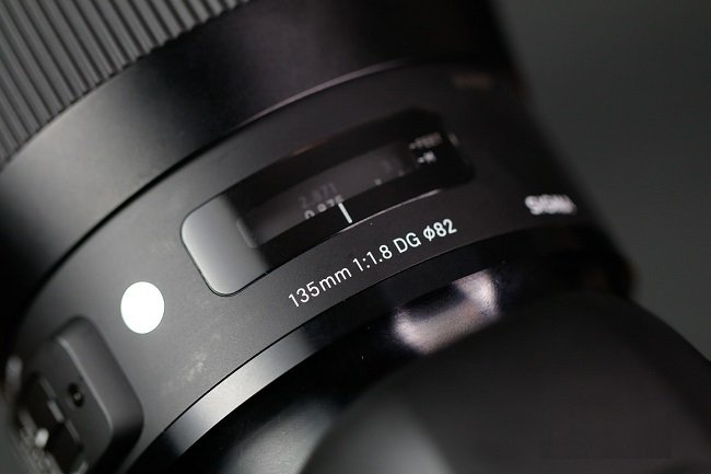 sigma-135mm-f18-dg-hsm-art-7 Sigma 135mm f18 DG HSM Art chống bụi