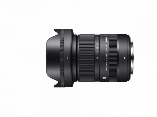 Sigma 18-50mm f/2.8 DC DN