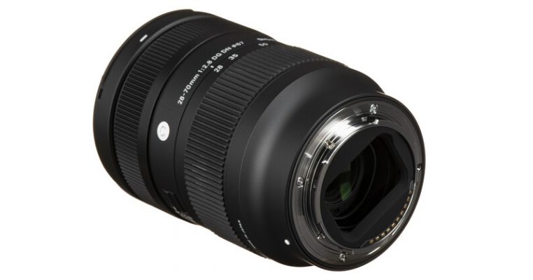 Sigma 28-70mm f/2.8 (Sony E)