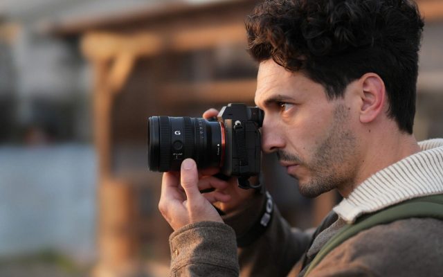 Ống kính Sony FE 24-50mm f/2.8 G