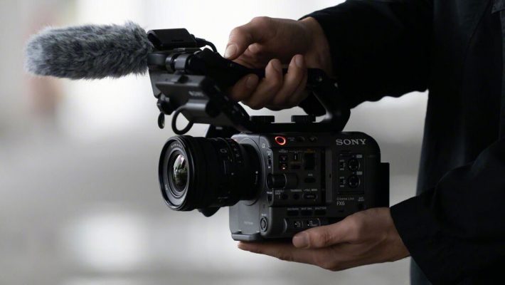 Sony FE PZ 16-35mm f/4 G