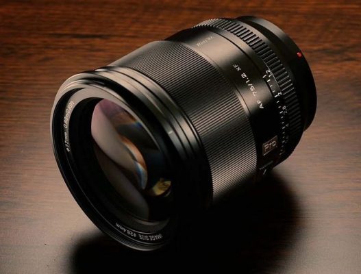 viltrox-75mm-f1-2-af-12-527x400-1 Ống kính Viltrox 75mm f/1.2 AF