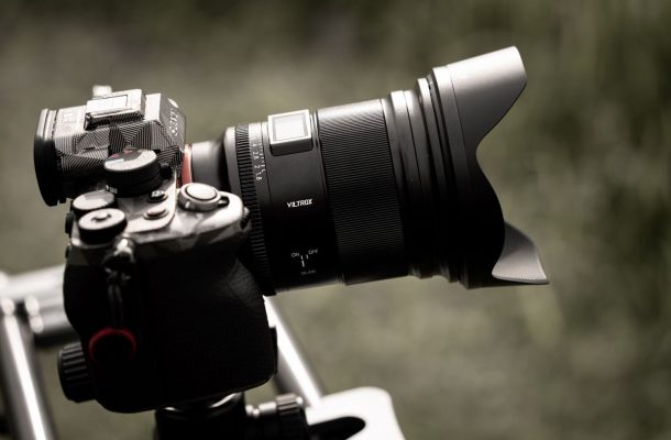 viltrox-af-16mm-f1-8-fe-10-610x400-1 Ống kính Viltrox AF 16mm f/1.8 FE sở hữu cấu tạo quang học vượt trội