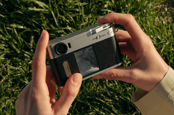 Fujifilm X half